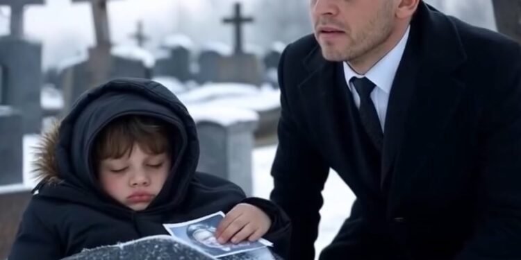 Бизнесмен пришел на могилу жены — и замер, увидев спящего на надгробии ребенка…